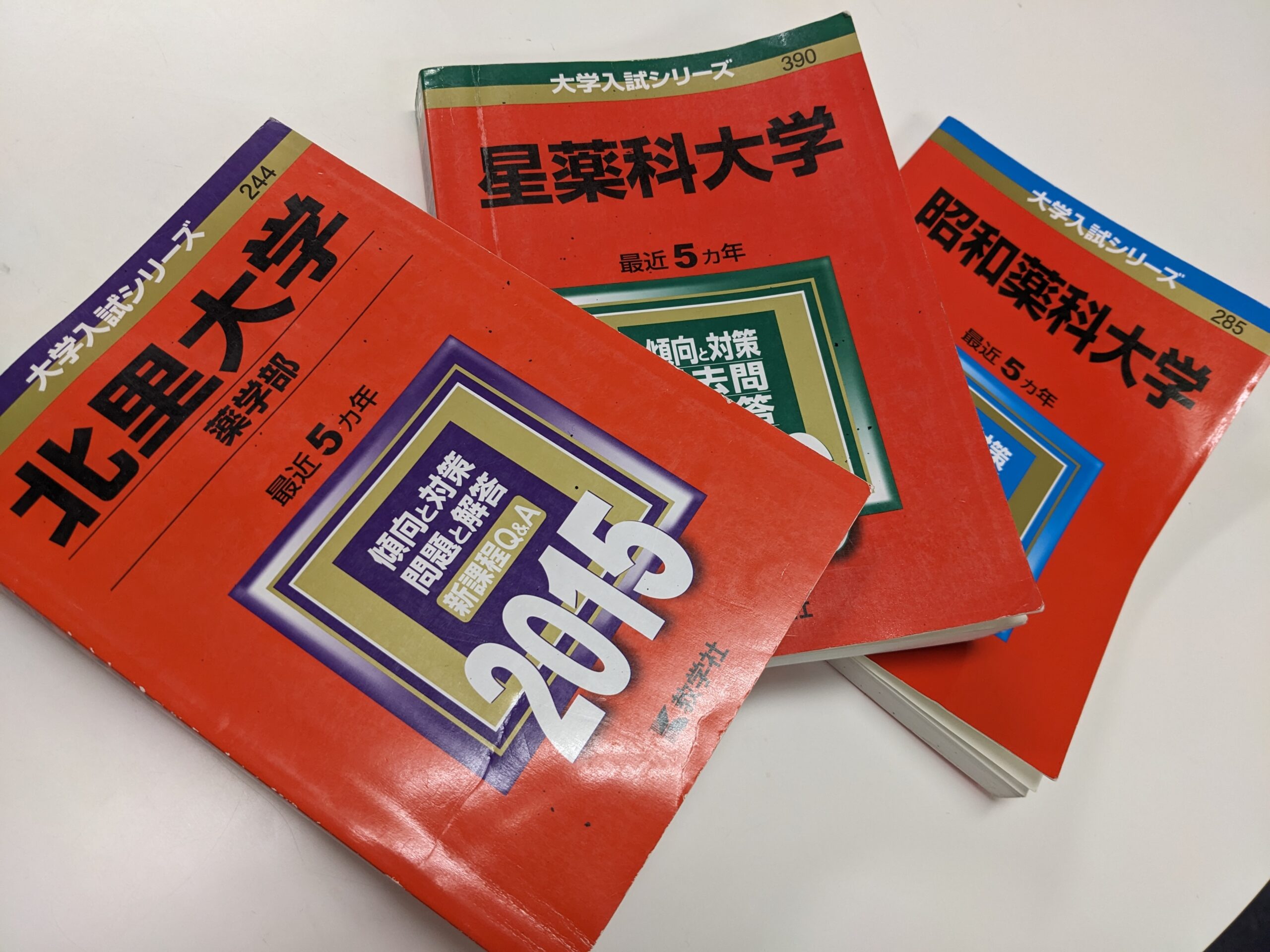 「学校に行けない日が続いているけれど、何もしない日々がこのまま続いてしまうのではないか」と感じている保護者の方は多いのではないでしょうか。実は、何もできないよう
