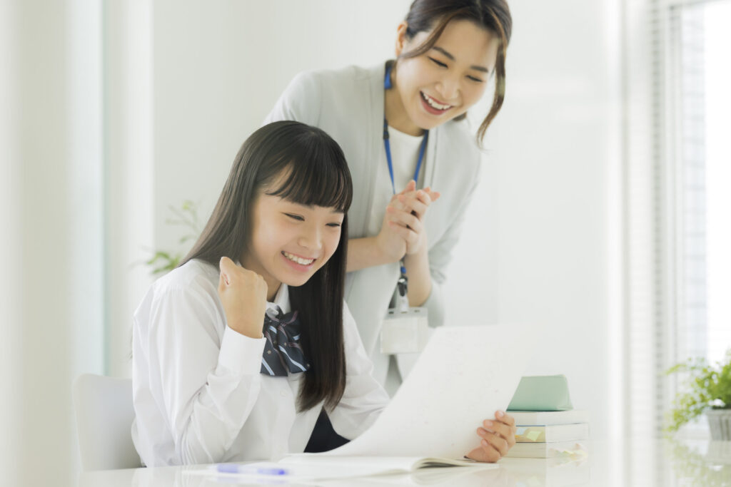 不登校を描いたマンガを子どもに届けたい保護者の方へ、共感できる5つの作品をご紹介します